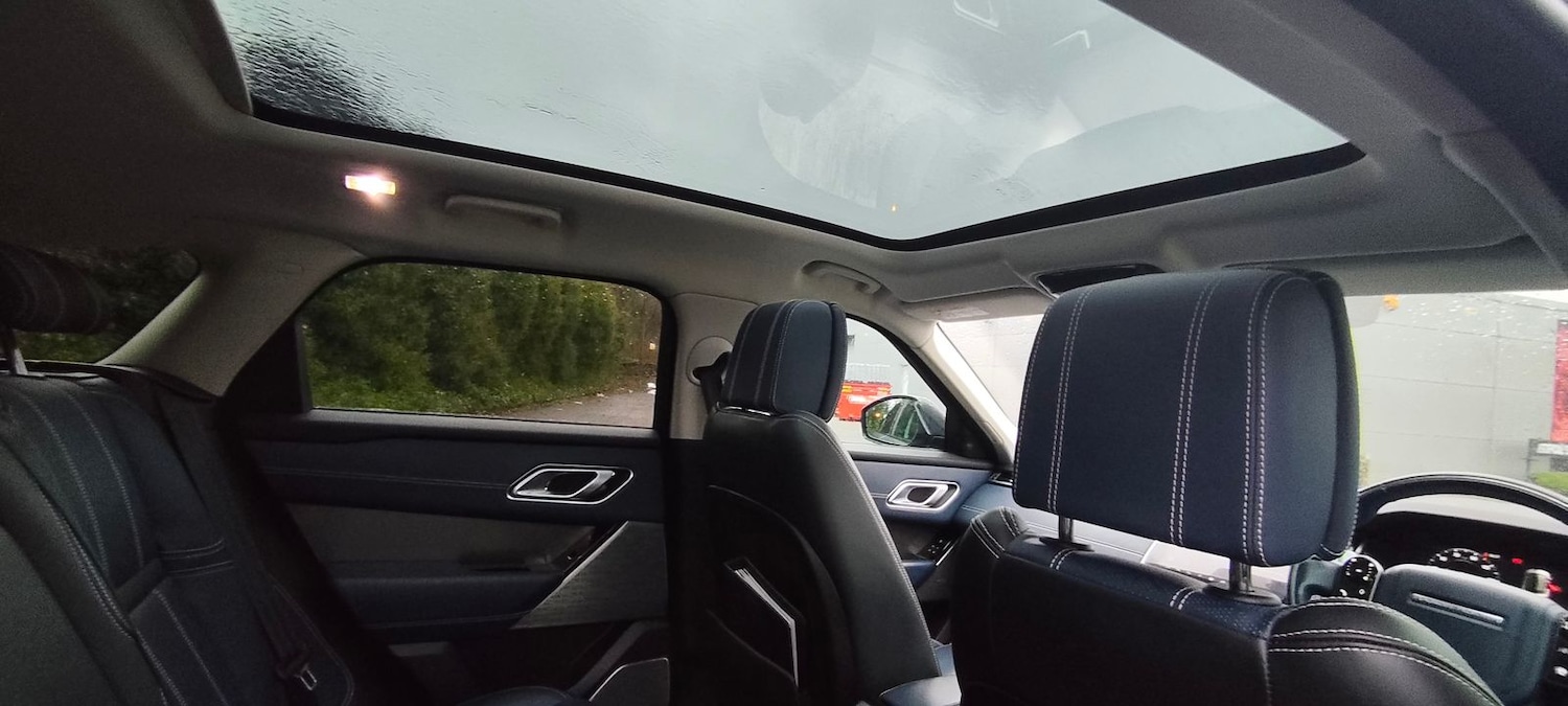 Used Land Rover Range Rover Velar 2017 for sale - 77401419: Photo 15