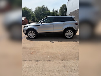 Used Land Rover Range Rover Evoque 2016 for sale - 79164202: Photo