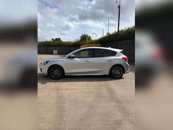Used Ford Focus 2019 for sale - 79692694: Photo