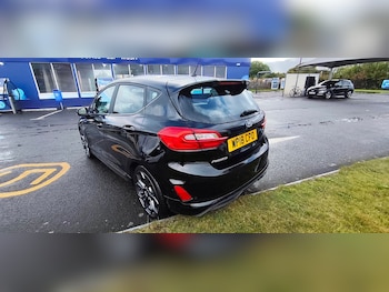 Used Ford Fiesta 2018 for sale - 75783708: Photo