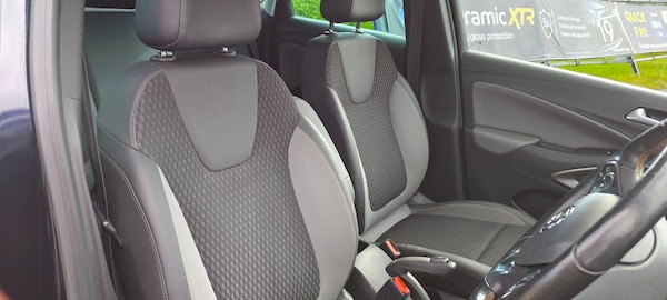 Used Vauxhall Crossland X 2018 for sale - 75163203: Photo 11