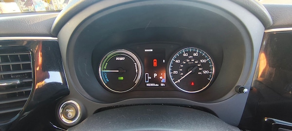 Used Mitsubishi Outlander 2016 for sale - 76248623: Photo 16
