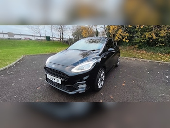 Used Ford Fiesta 2018 for sale - 76574934: Photo