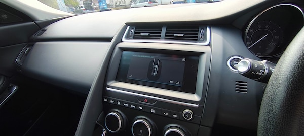Used Jaguar E-Pace 2019 for sale - 76229360: Photo 16