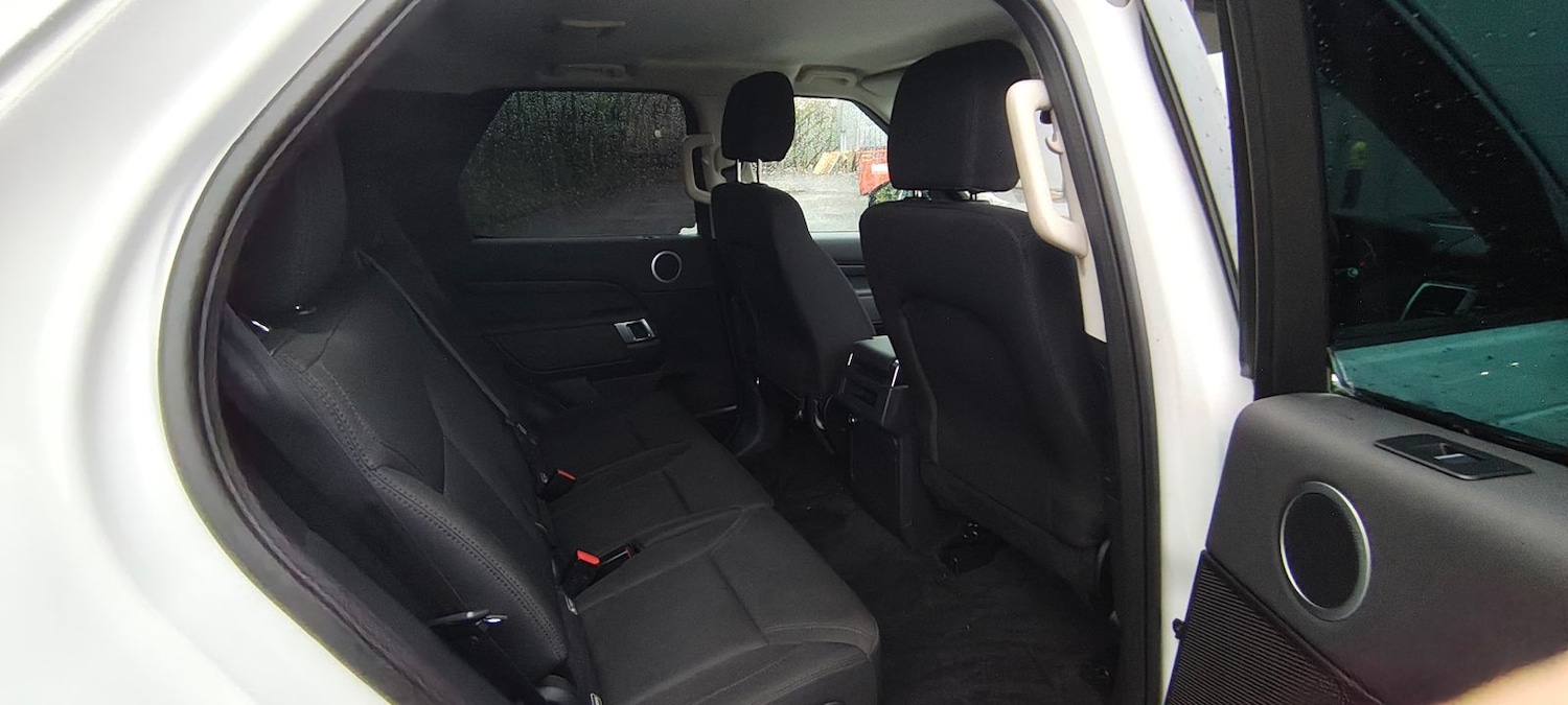 Used Land Rover Discovery 2018 for sale - 76731674: Photo 12