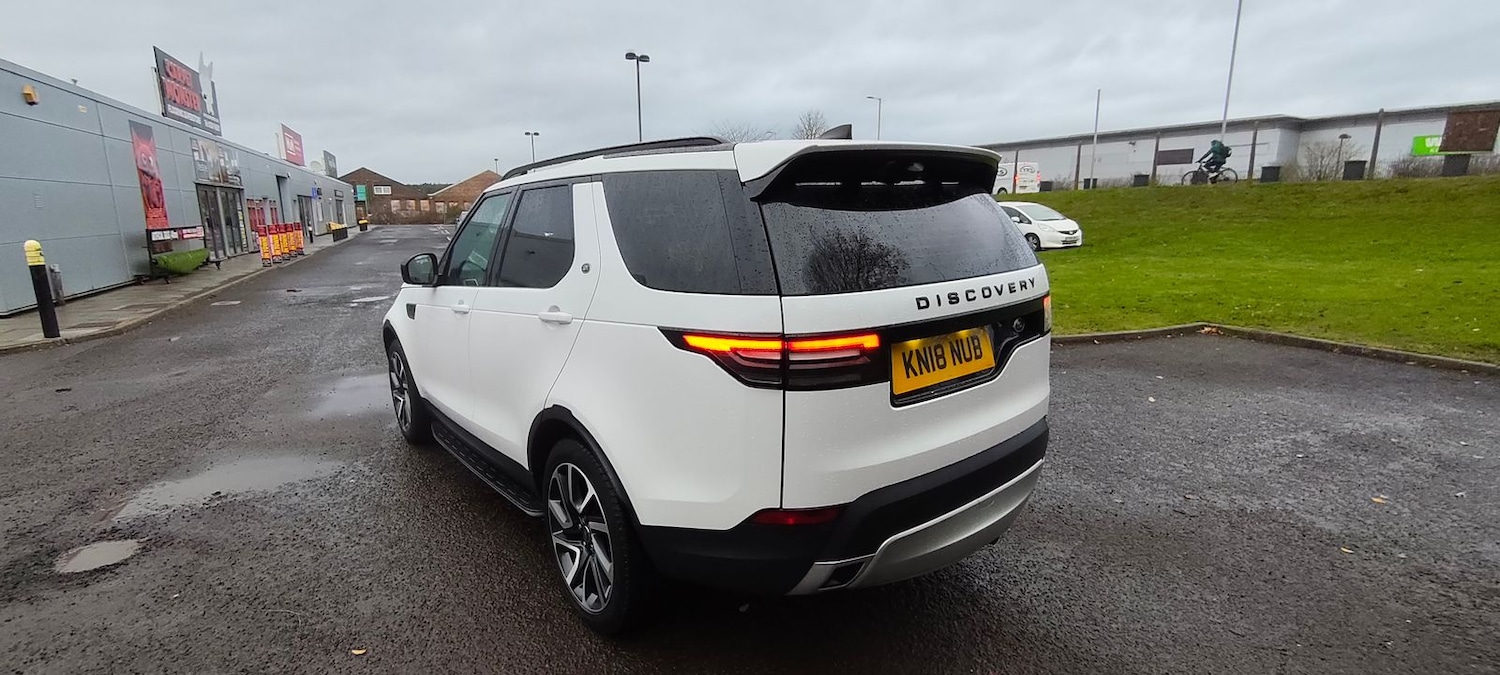 Used Land Rover Discovery 2018 for sale - 76731674: Photo 3
