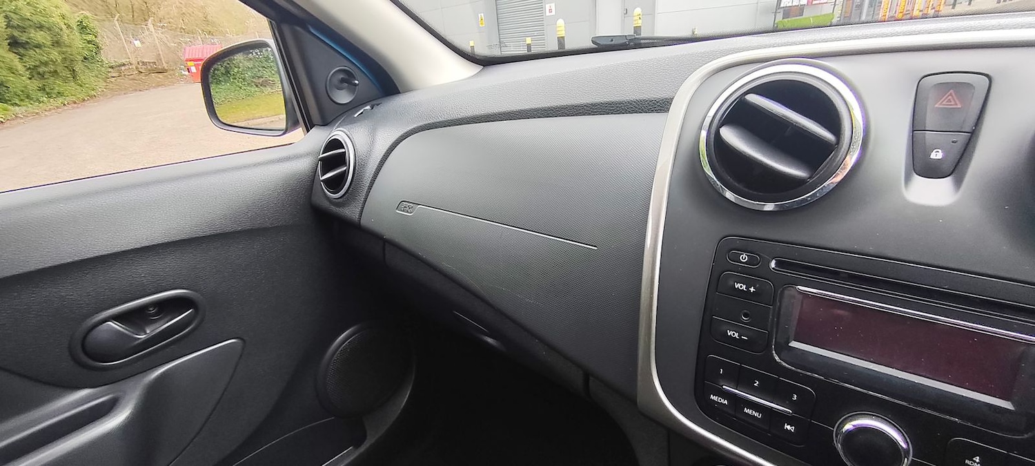 Used Dacia Sandero Stepway 2015 for sale - 78009474: Photo 17