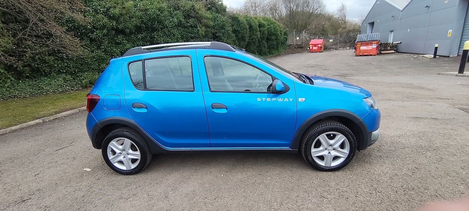 Used Dacia Sandero Stepway 2015 for sale - 78009474: Photo 6