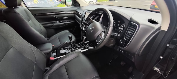 Used Mitsubishi Outlander 2018 for sale - 76203679: Photo 8