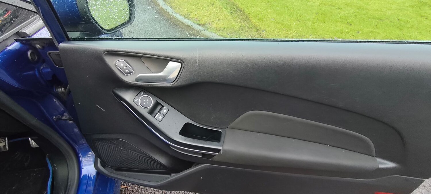 Used Ford Fiesta 2018 for sale - 77539969: Photo 10