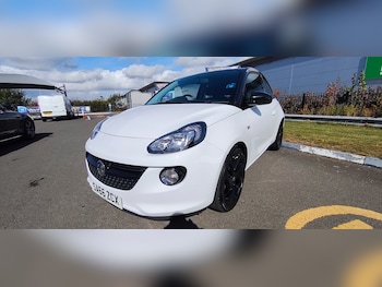 Vauxhall - Adam