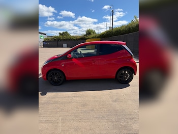 Used Toyota AYGO 2017 for sale - 79432259: Photo