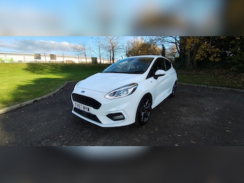 Used Ford Fiesta 2017 for sale - 76574932: Photo