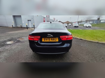 Used Jaguar XE 2019 for sale - 77771410: Photo
