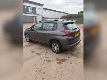 Used Peugeot 2008 2016 for sale - 79596120: Photo