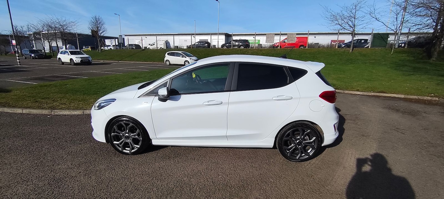 Used Ford Fiesta 2019 for sale - 77983062: Photo 2