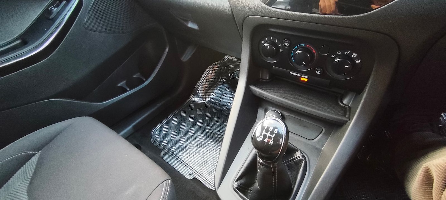 Used Ford Ka+ 2017 for sale - 76285546: Photo 17