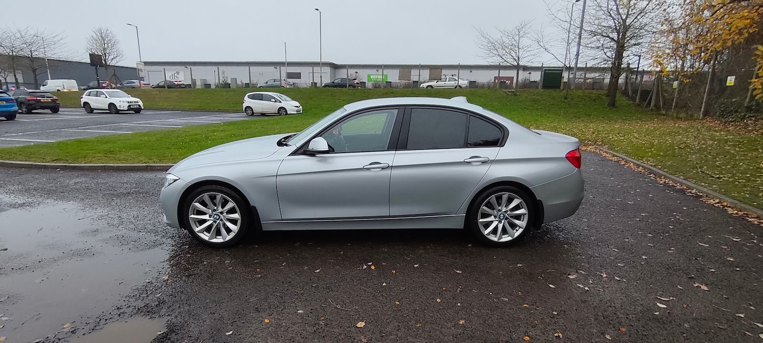 Used BMW 3 Series 2016 for sale - 76574942: Photo 2