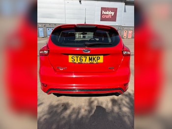 Used Ford Focus 2017 for sale - 79534429: Photo