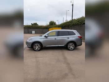 Used Mitsubishi Outlander 2016 for sale - 79733974: Photo