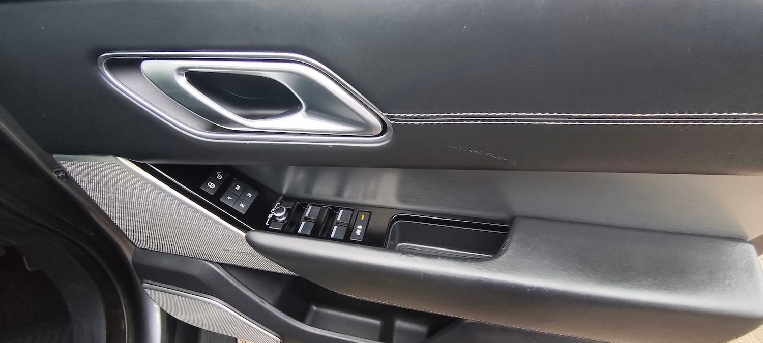 Used Land Rover Range Rover Velar 2019 for sale - 78049925: Photo 10