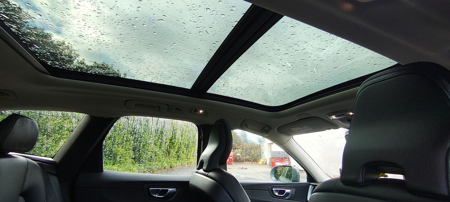 Used Volvo XC60 2018 for sale - 76389984: Photo 15