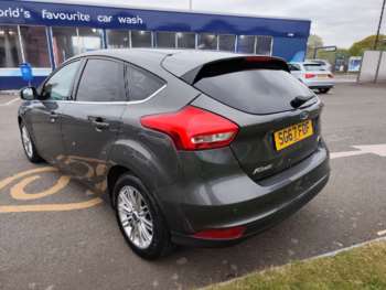 Used Ford Focus 2017 for sale - 74434713: Photo
