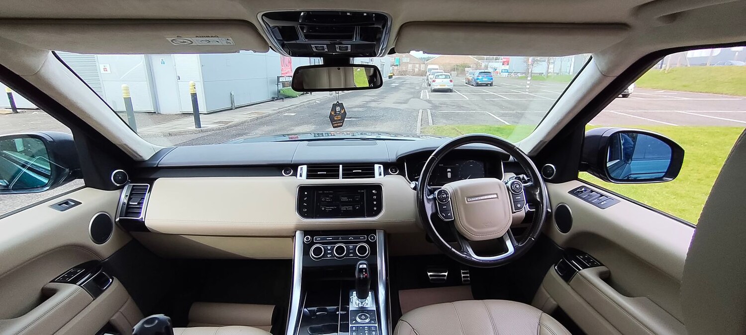 Used Land Rover Range Rover Sport 2015 for sale - 77894063: Photo 18