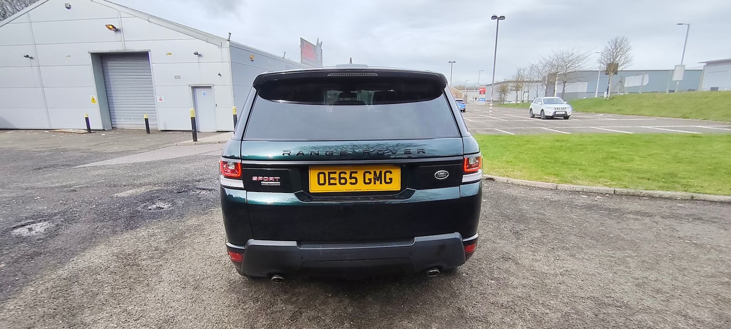 Used Land Rover Range Rover Sport 2015 for sale - 77894063: Photo 4