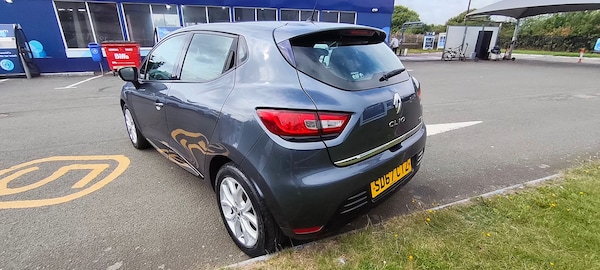 Used Renault Clio 2017 for sale - 75495433: Photo 3