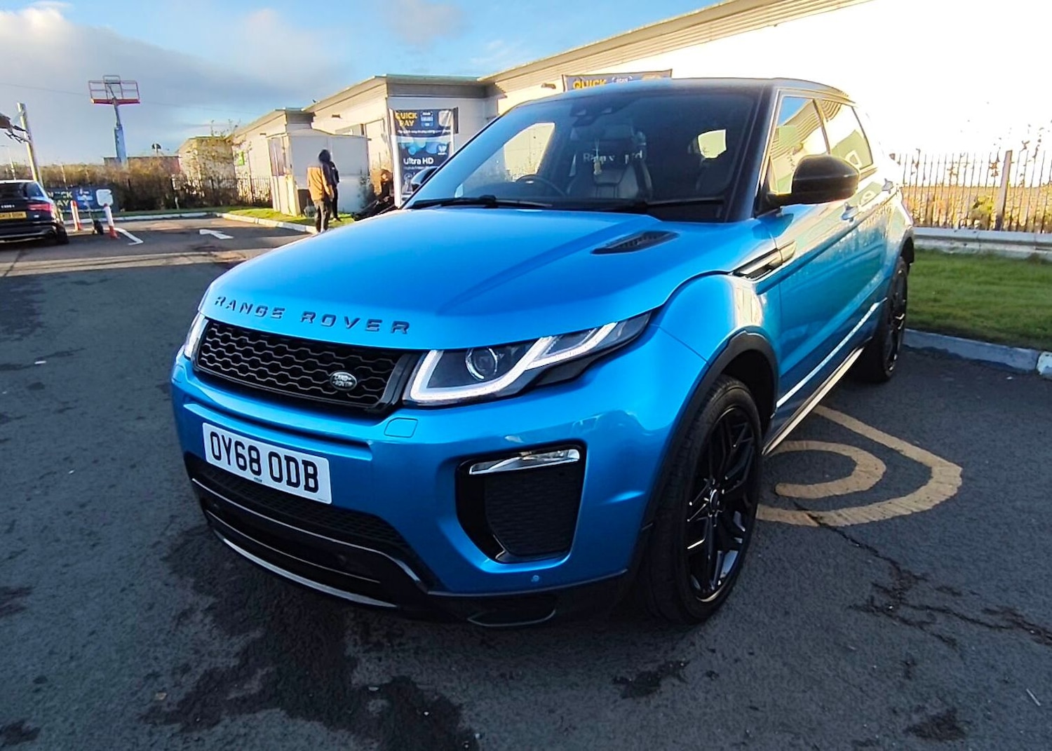 Used Land Rover Range Rover Evoque 2018 for sale - 76400583: Photo 1