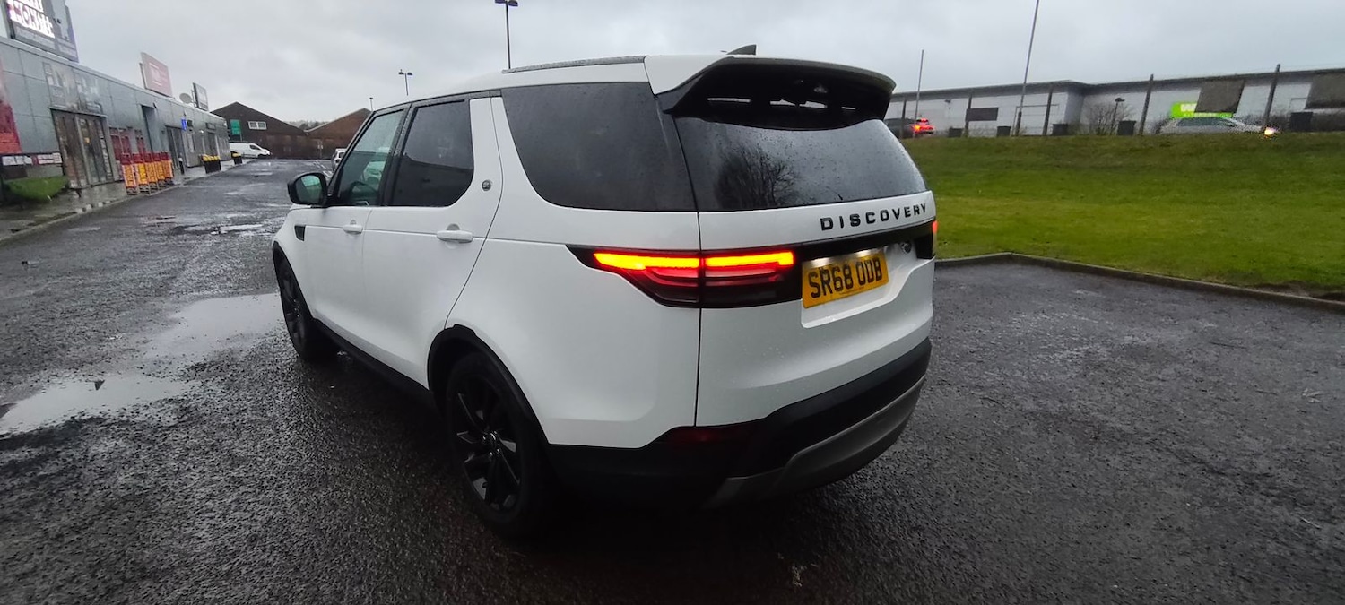 Used Land Rover Discovery 2018 for sale - 77389135: Photo 3