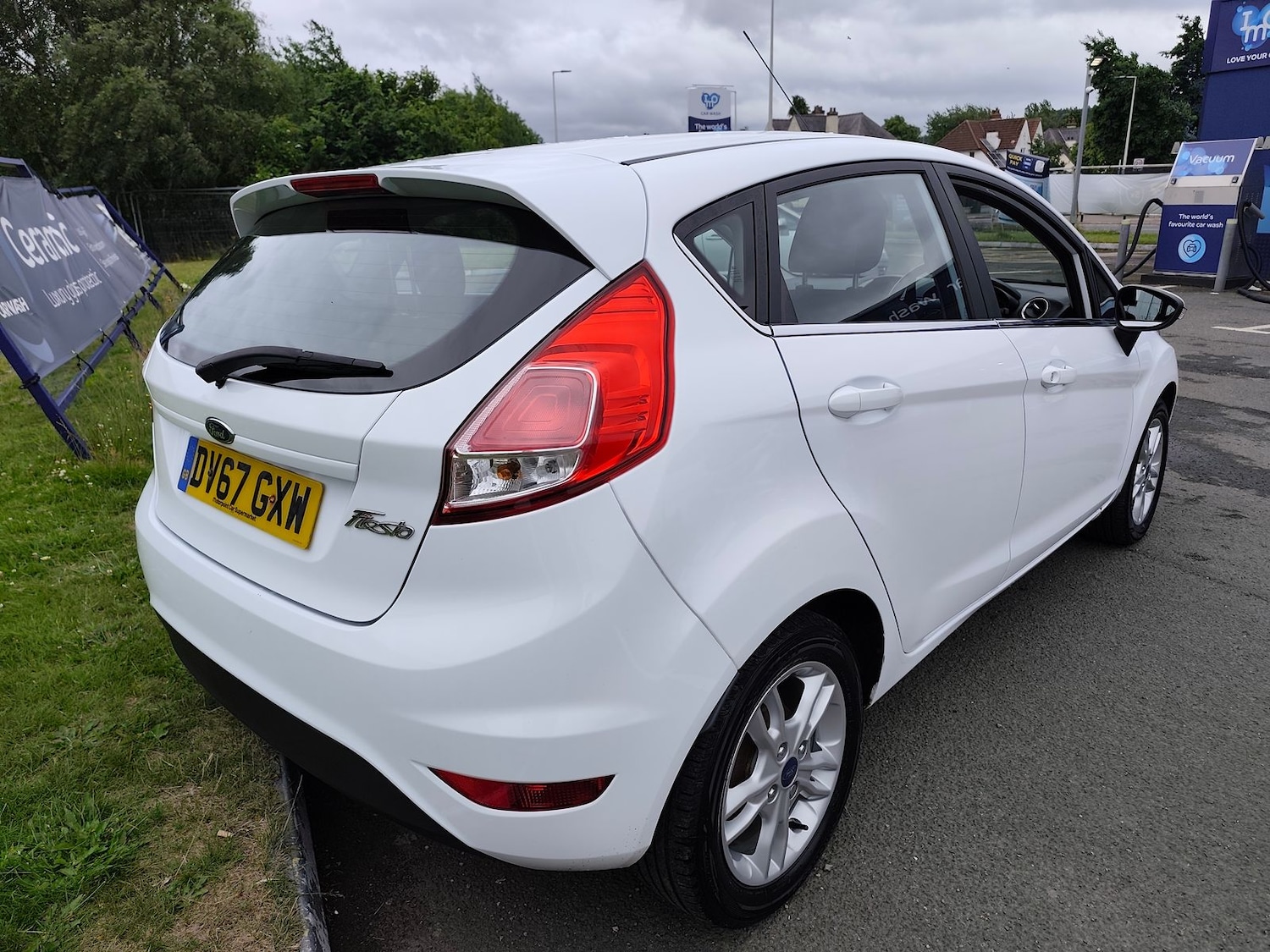 Vehicle 5