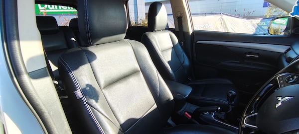 Used Mitsubishi Outlander 2016 for sale - 76203672: Photo 11
