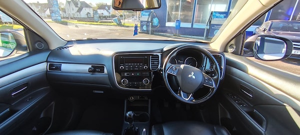 Used Mitsubishi Outlander 2016 for sale - 76203672: Photo 14
