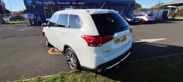 Used Mitsubishi Outlander 2016 for sale - 76203672: Photo 3