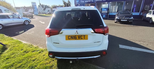 Used Mitsubishi Outlander 2016 for sale - 76203672: Photo 4