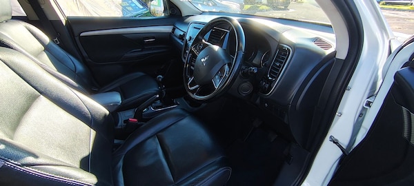 Used Mitsubishi Outlander 2016 for sale - 76203672: Photo 9