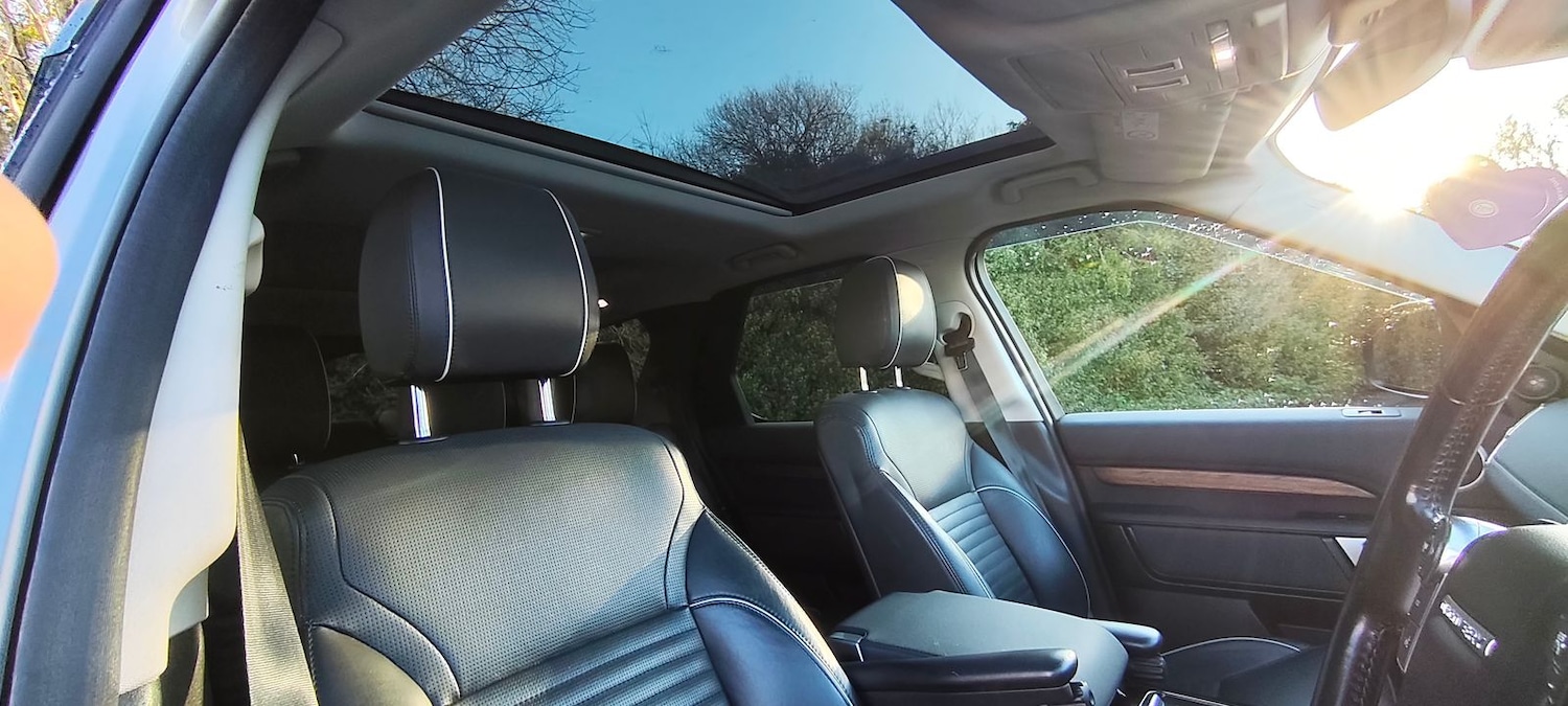 Used Land Rover Discovery 2017 for sale - 77183335: Photo 12