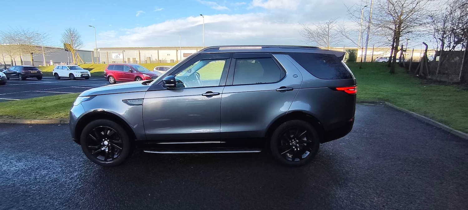 Used Land Rover Discovery 2017 for sale - 77183335: Photo 2
