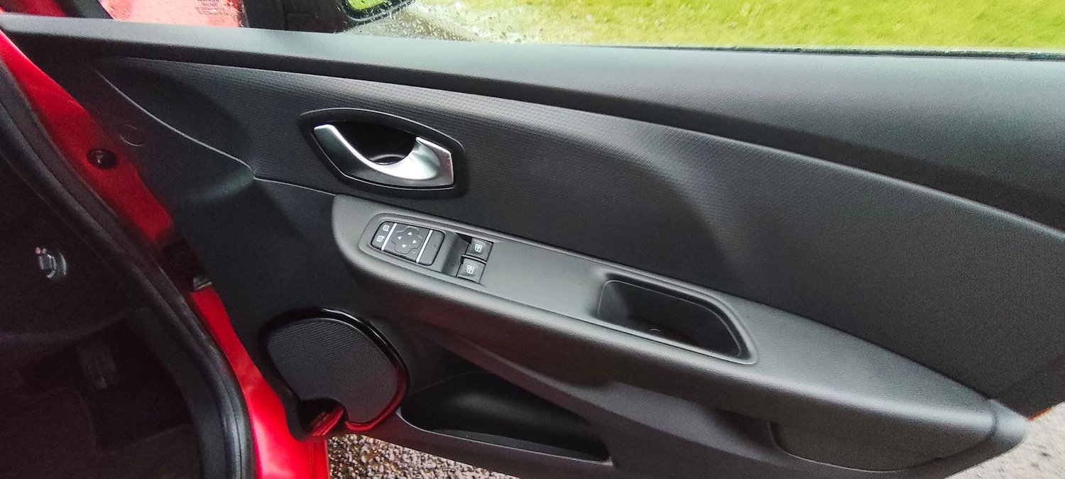 Used Renault Clio 2019 for sale - 77158074: Photo 10