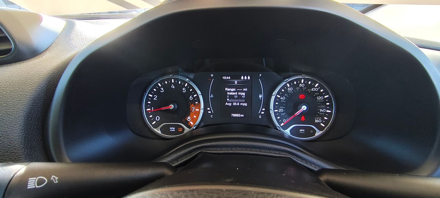 Used Jeep Renegade 2017 for sale - 76310090: Photo 15