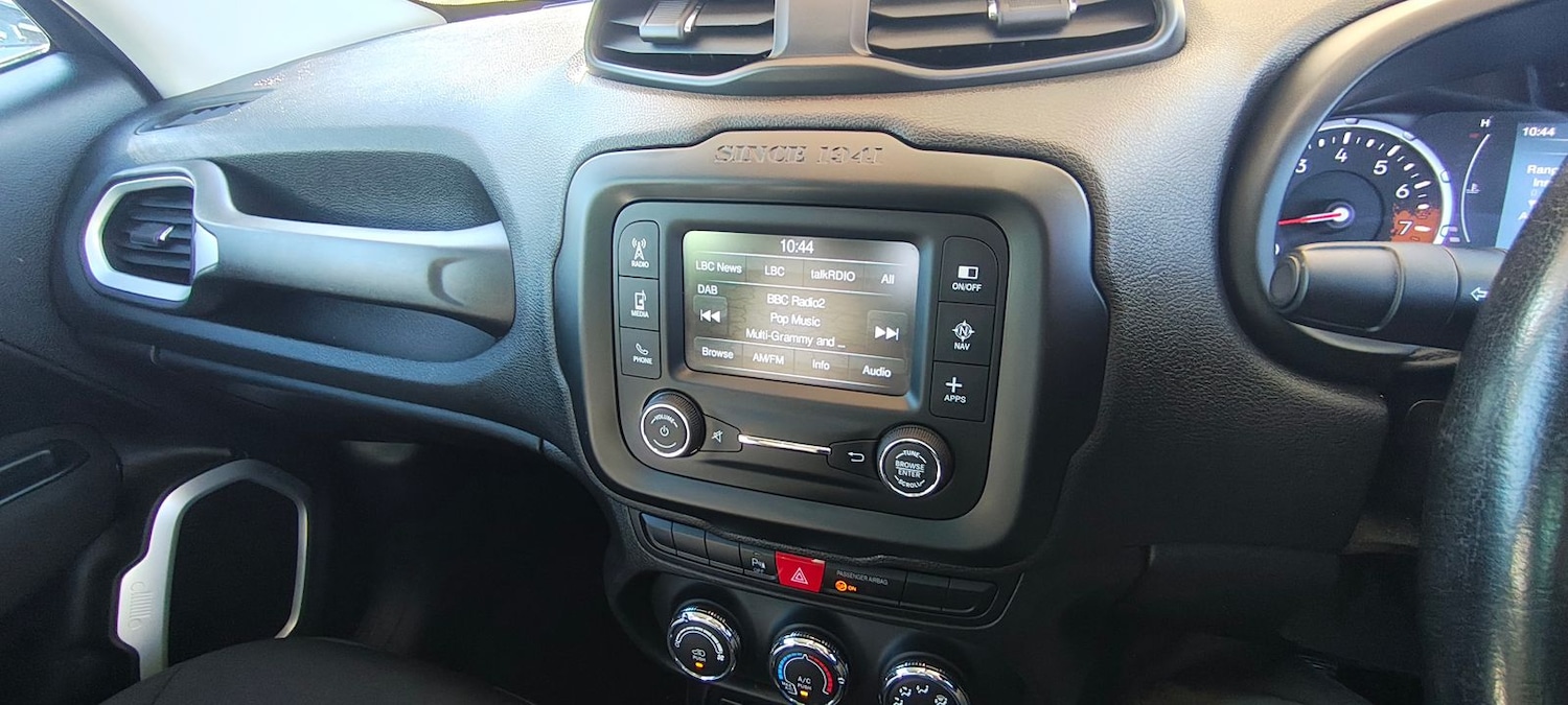 Used Jeep Renegade 2017 for sale - 76310090: Photo 16