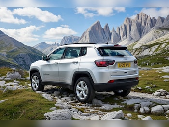 Used Jeep Compass 2020 for sale - 77401427: Photo