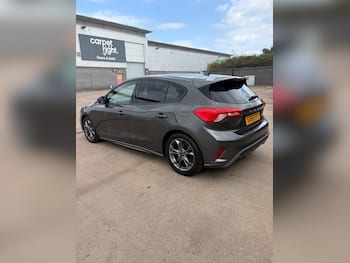 Used Ford Focus 2018 for sale - 79689012: Photo