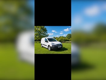 Used Peugeot Partner 2018 for sale - 79285577: Photo