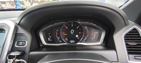 Used Volvo XC60 2015 for sale - 76112125: Photo 15