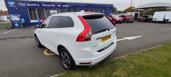 Used Volvo XC60 2015 for sale - 76112125: Photo 3