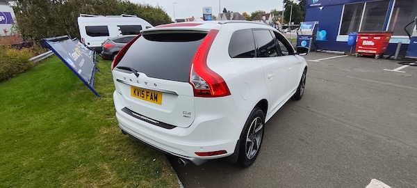 Used Volvo XC60 2015 for sale - 76112125: Photo 5
