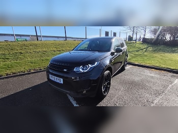 Land Rover Discovery Sport feature image